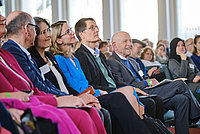 Podiumsgäste der Eröffnung Podiumsgäste der Eröffnung